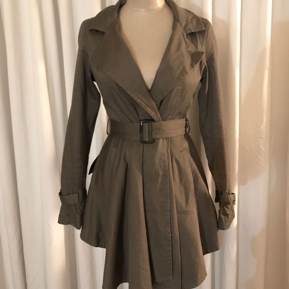 Cute khaki coat
